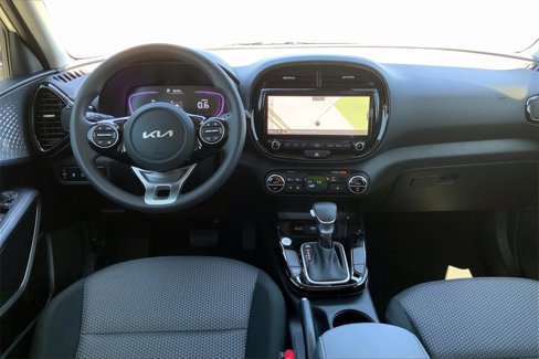 Used 2024 Kia Soul S image 7