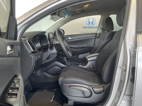 Used 2020 Hyundai Tucson SE image 9
