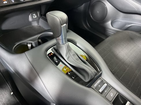 Certified 2025 Honda HR-V LX image 30