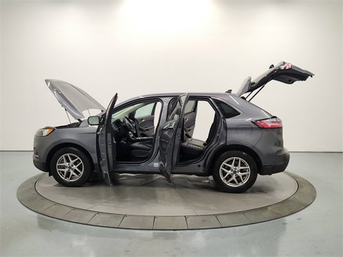 Used 2024 Ford Edge SEL image 12