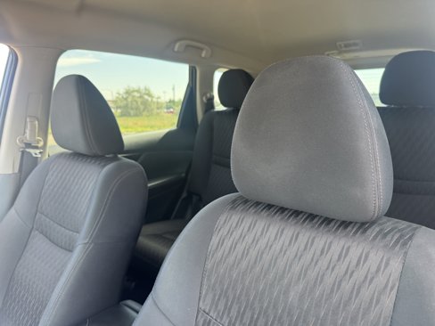 Used 2019 Nissan Rogue S w/ Special Edition Package image 14