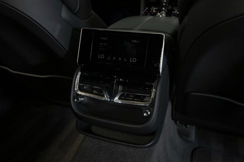 Used 2021 Bentley Flying Spur V8 image 65