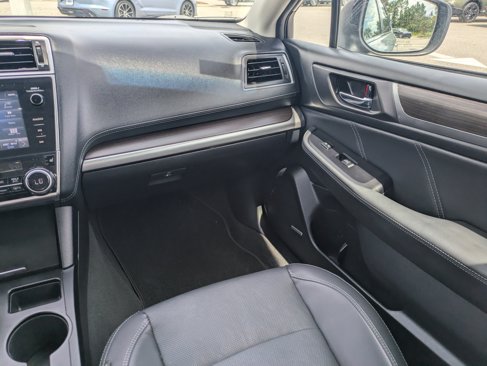Used 2018 Subaru Legacy 2.5i Limited image 16