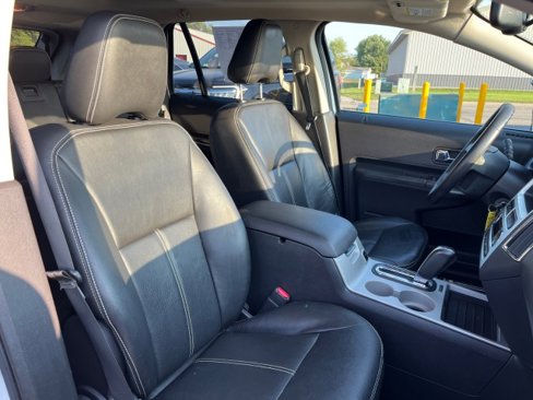 Used 2010 Ford Edge Limited image 21