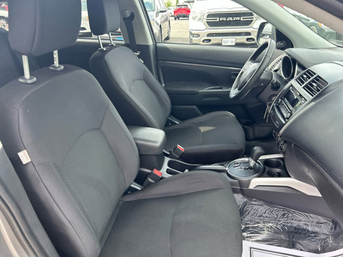 Used 2014 Mitsubishi Outlander Sport ES image 23