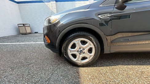 Used 2019 Ford Escape S image 24