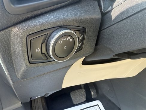 Used 2018 Ford EcoSport Titanium w/ Titanium Cold Weather Package image 15