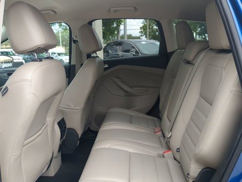 Used 2017 Ford Escape Titanium image 13