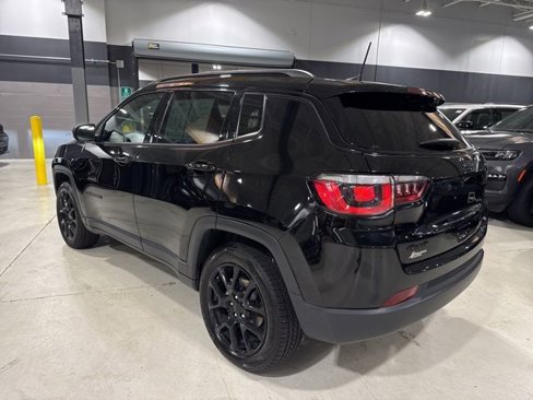 Used 2022 Jeep Compass Altitude image 19