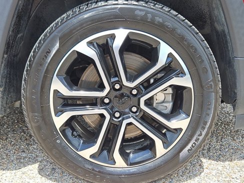 Used 2023 Jeep Compass Limited image 48
