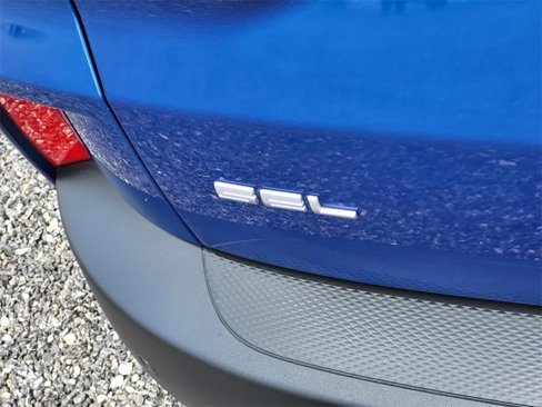 Used 2022 Ford Escape SEL image 8