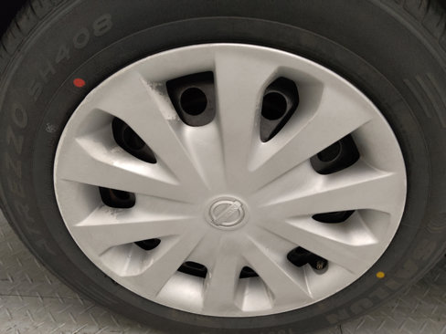 Used 2017 Nissan Versa S Plus image 31