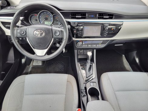 Used 2016 Toyota Corolla image 15