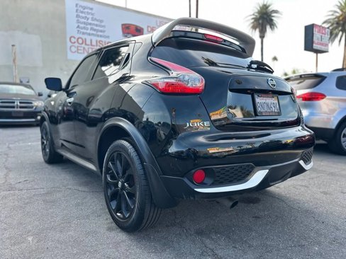 Used 2017 Nissan Juke SV image 15