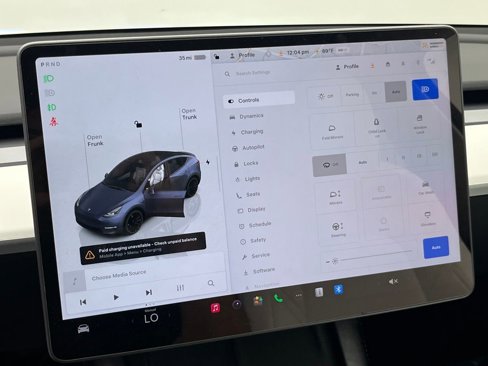 Used 2023 Tesla Model Y Performance image 17