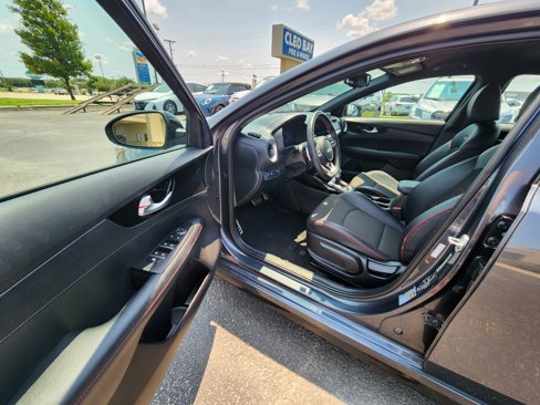 Used 2023 Kia Forte GT image 14