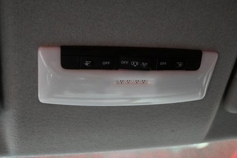 Used 2019 Nissan Kicks SV image 28
