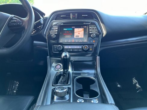 Used 2021 Nissan Maxima Platinum w/ Sport Mat Group image 18