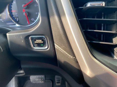 Used 2020 GMC Acadia Denali image 30