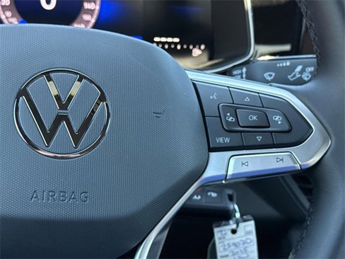 New 2025 Volkswagen Jetta Sport image 9