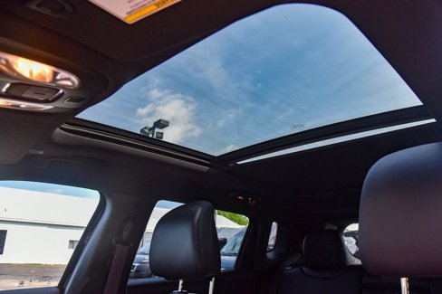 New 2025 Jeep Compass Limited w/ Sun and Sound Group image 20
