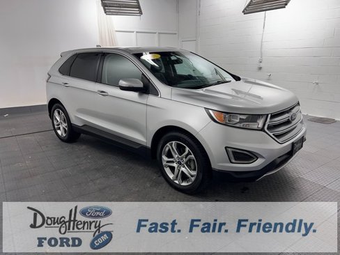 Used 2017 Ford Edge Titanium w/ Technology Package image 3