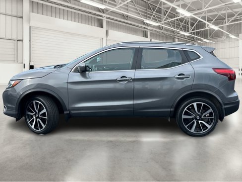 Used 2019 Nissan Rogue Sport SL w/ Premium Package image 8