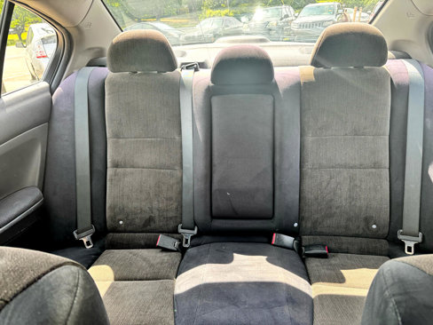Used 2010 Honda Accord LX image 16