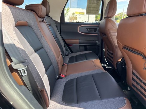 Used 2022 Ford Bronco Sport Outer Banks w/ Tech Package image 25