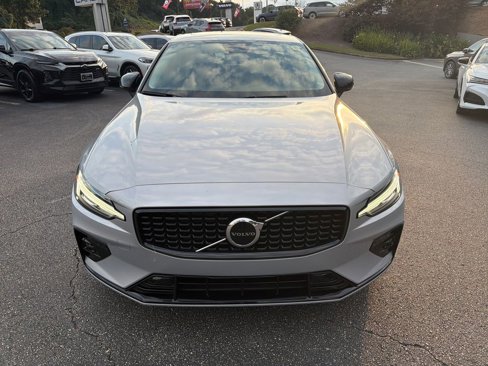 Certified 2023 Volvo S60 B5 Core image 10