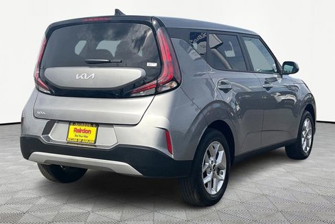 Used 2024 Kia Soul LX w/ Option Group 015 image 12