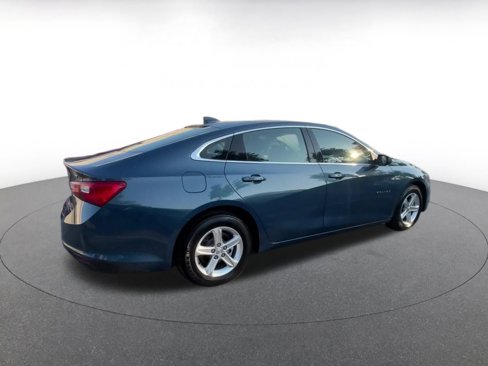 Used 2024 Chevrolet Malibu LT image 14