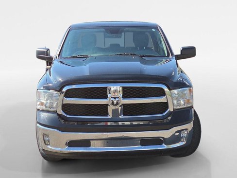 Used 2018 RAM 1500 Classic SLT image 8
