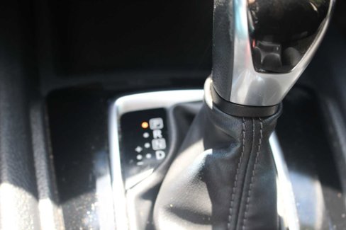 Used 2019 Nissan Rogue SV w/ Premium Package image 38
