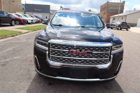 Used 2023 GMC Acadia Denali w/ Black Diamond Edition image 12