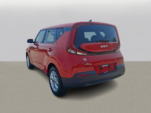 Used 2022 Kia Soul LX w/ Technology Package image 8