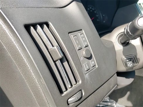 Used 2011 Cadillac STS Luxury image 11