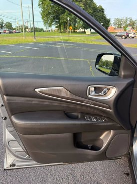 Used 2017 INFINITI QX60 AWD image 9