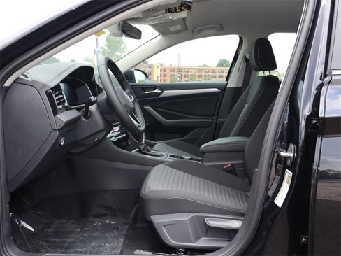New 2025 Volkswagen Jetta S image 11