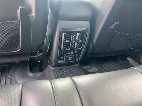Used 2017 Jeep Grand Cherokee Summit image 23