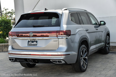 Used 2024 Volkswagen Atlas SEL Premium R-Line image 8