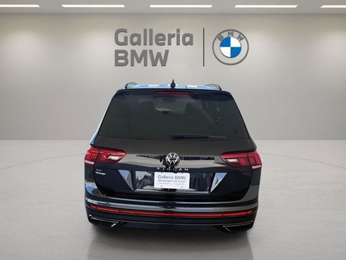 Used 2024 Volkswagen Tiguan SE R-Line image 13
