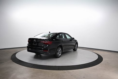 Used 2024 Volkswagen Jetta SE image 6