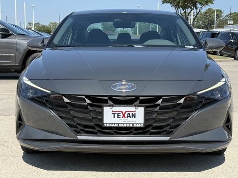 Used 2023 Hyundai Elantra SEL image 10