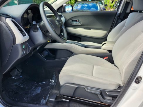 Certified 2021 Honda HR-V LX image 5
