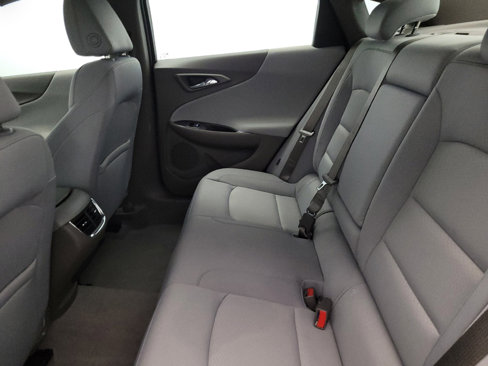 Used 2021 Chevrolet Malibu LT image 18