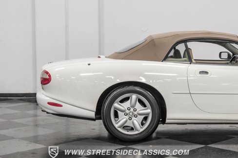 Used 1998 Jaguar XK8 Convertible image 30