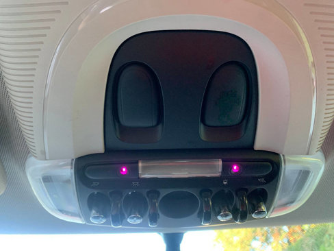 Used 2015 MINI Cooper 4-Door Hardtop image 35