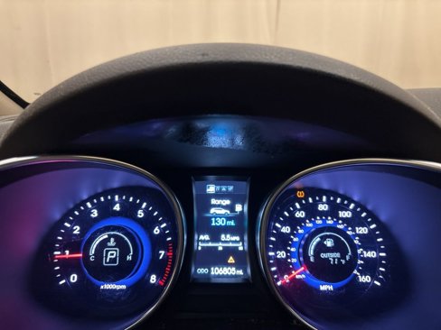 Used 2014 Hyundai Santa Fe GLS image 14
