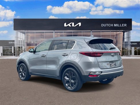 Certified 2022 Kia Sportage LX w/ LX AWD Value Edition Package image 5